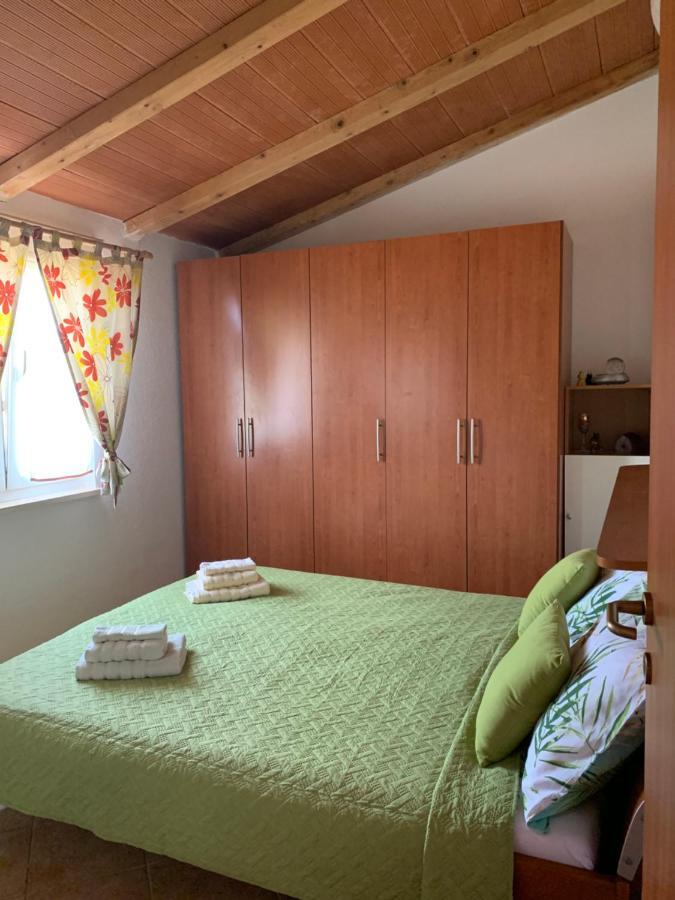 Holiday Home Villa Le Punte Rovigno Esterno foto